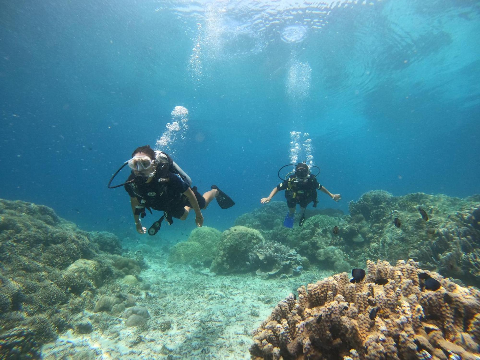 4 Sisters Divers Bunaken Exterior foto