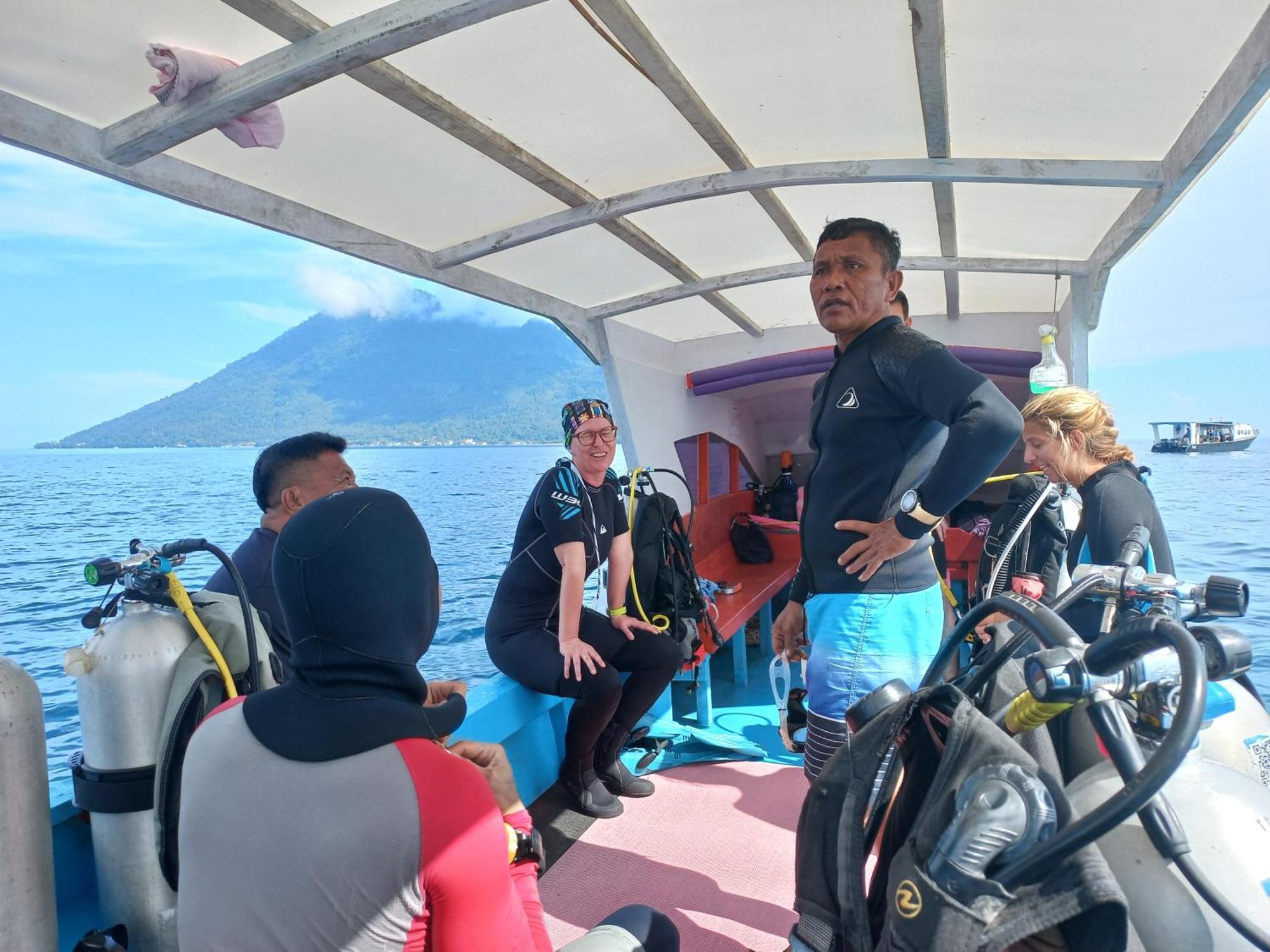 4 Sisters Divers Bunaken Exterior foto