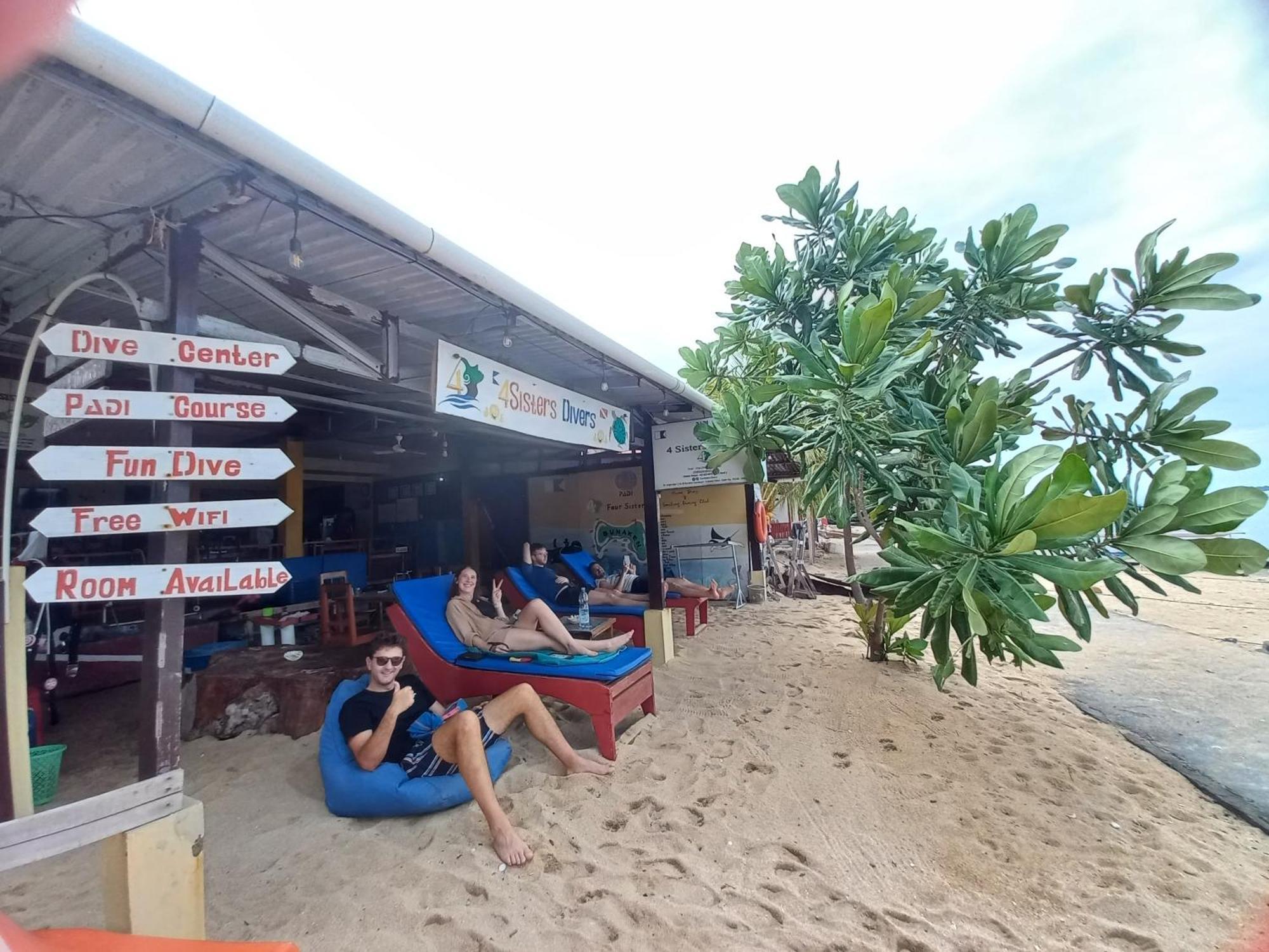 4 Sisters Divers Bunaken Exterior foto