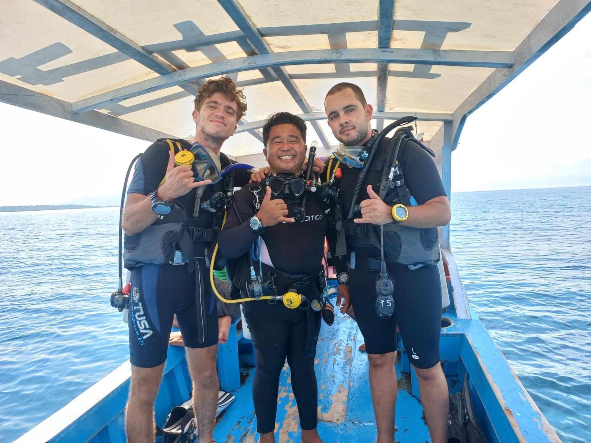 4 Sisters Divers Bunaken Exterior foto